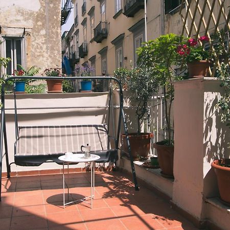 La Casa Del Nespolo, 2 Terrazzi E 2 Bagni In Centro Apartamento Nápoles Exterior foto