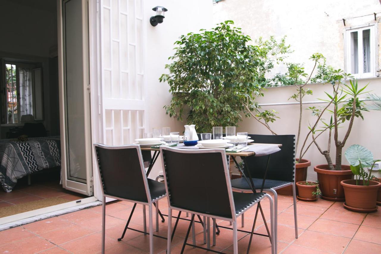 La Casa Del Nespolo, 2 Terrazzi E 2 Bagni In Centro Apartamento Nápoles Exterior foto